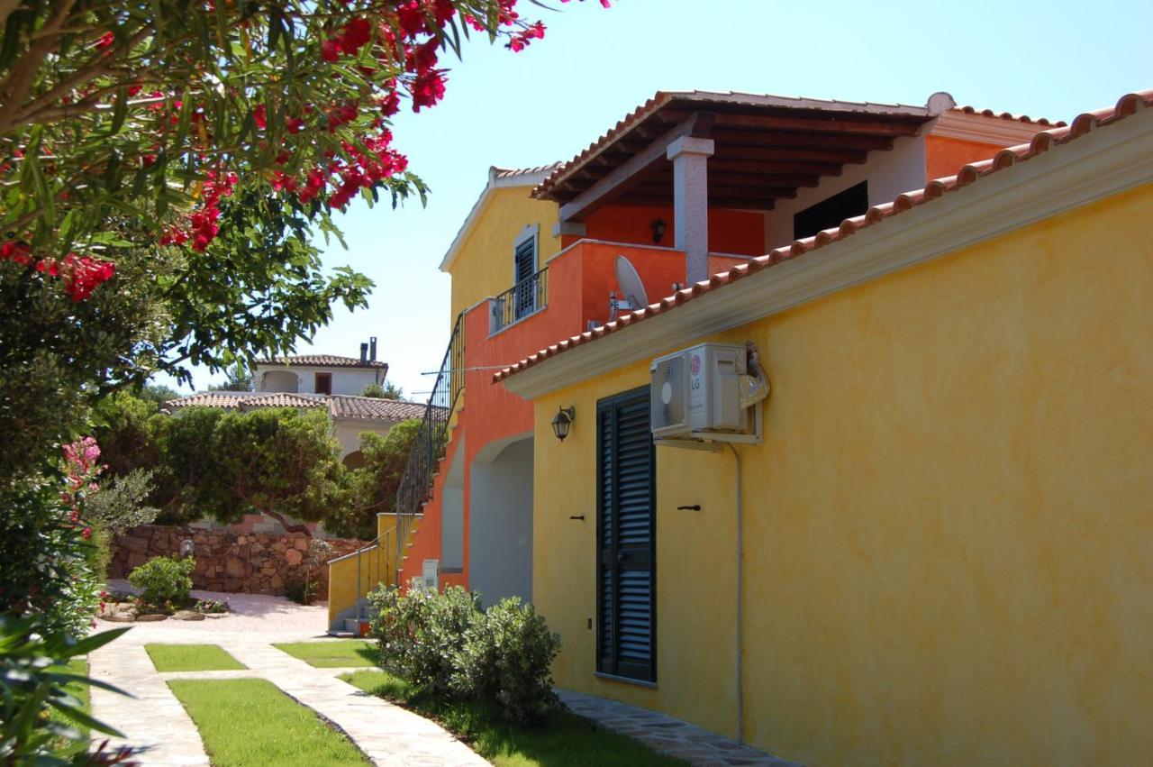 Via Costantino Apartman Budoni Kültér fotó