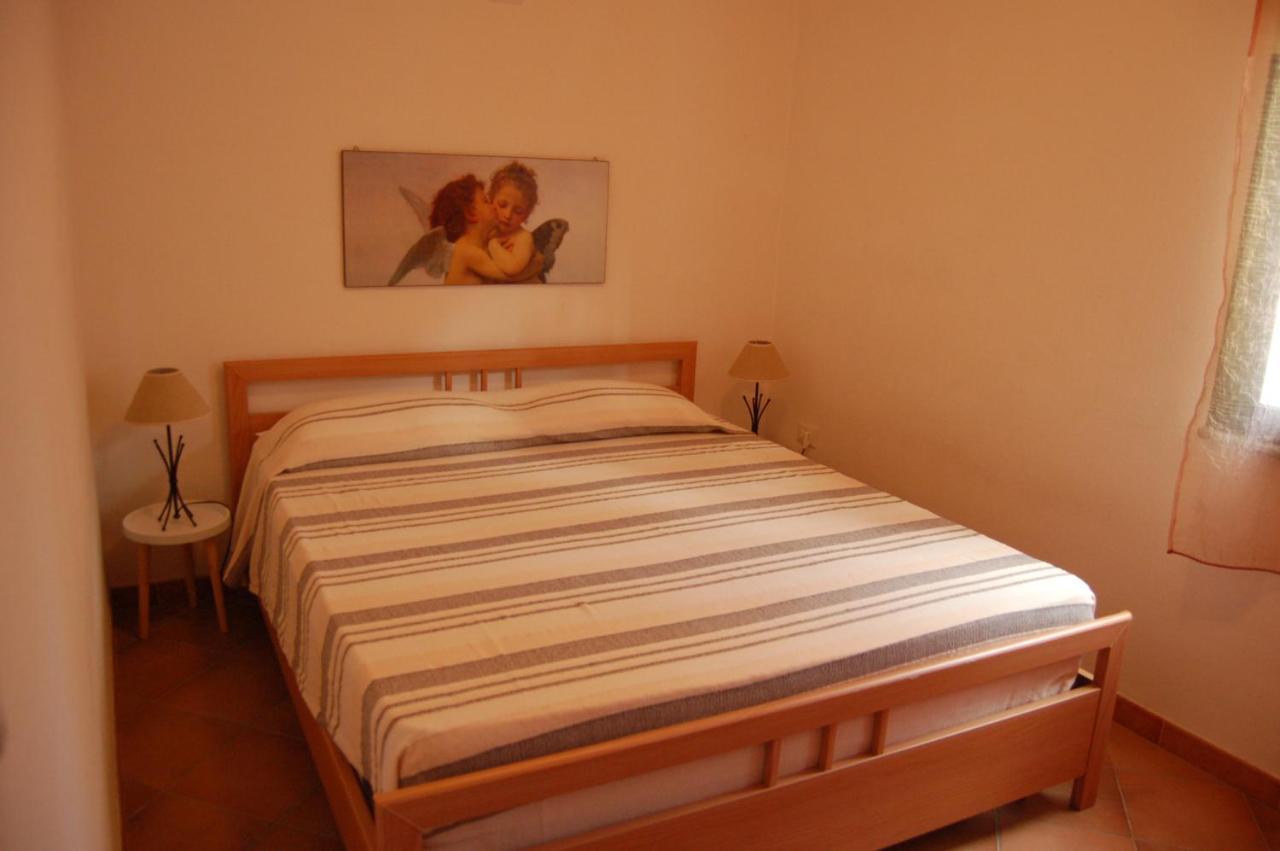 Via Costantino Apartman Budoni Kültér fotó