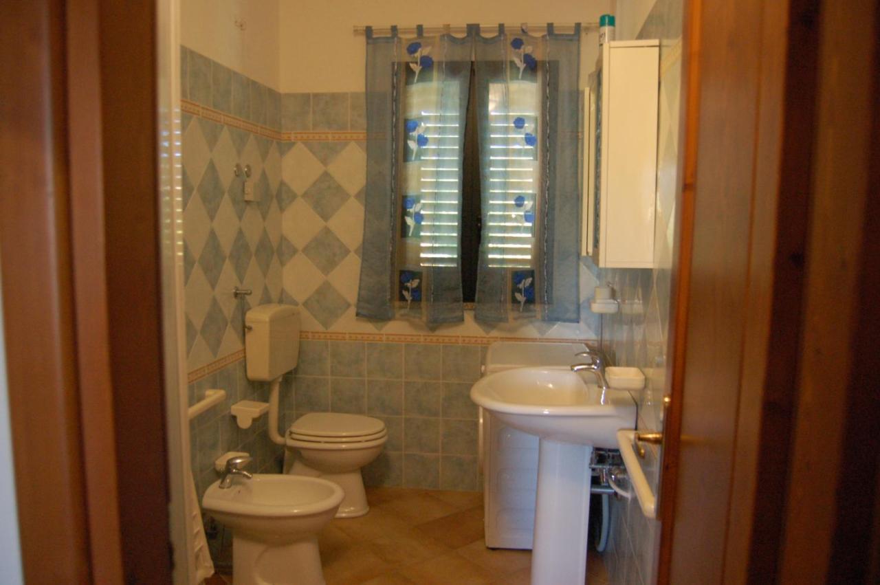 Via Costantino Apartman Budoni Kültér fotó